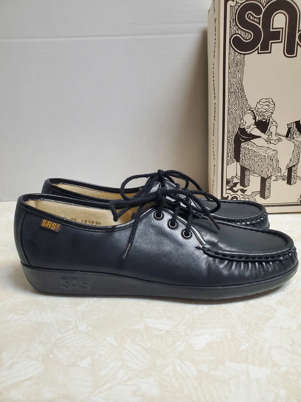 SAS Black Leather Siesta Walking Shoe